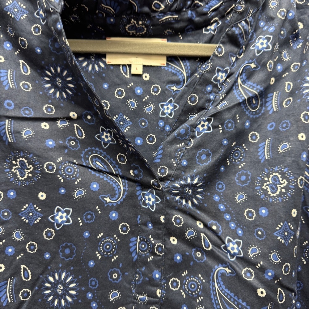 Xirena Blue Paisley Elbow Length Blouse Top - Picture 6 of 10